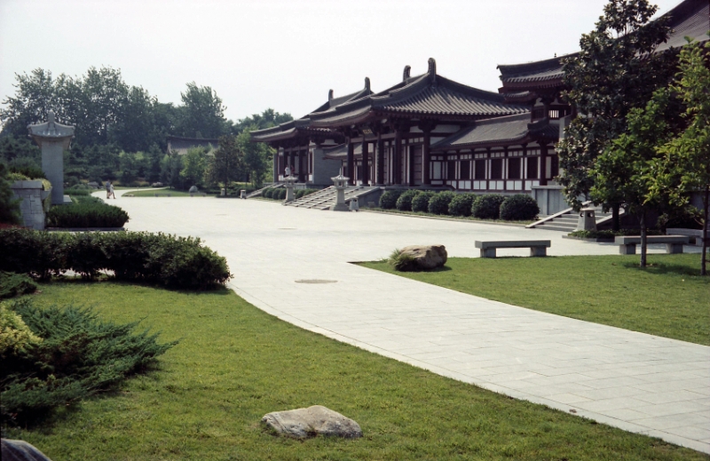 gardens, Xian China 4.jpg